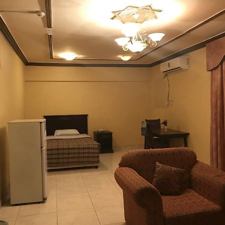 Al Musafer Hotel Riyadh Rijad Zewnętrze zdjęcie