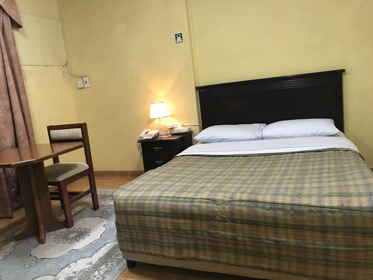 Al Musafer Hotel Riyadh Rijad Zewnętrze zdjęcie